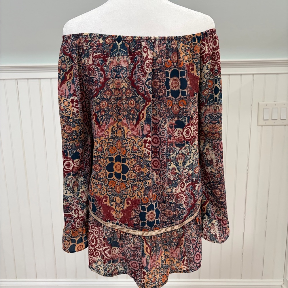 Democracy Bohemian Off-Shoulder Top (Med) - Picture 2 of 7